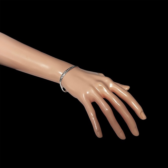 Silver Plate Chain Flat Side Bracelet 8" 925 Stamped Pretty Delicate NWOT - Picture 8 of 13